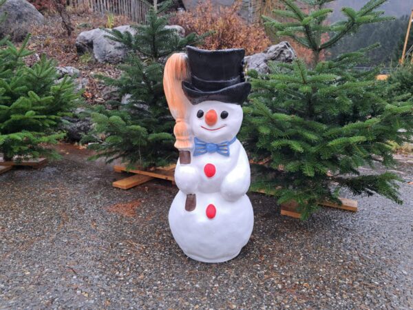 Großer Schneemann